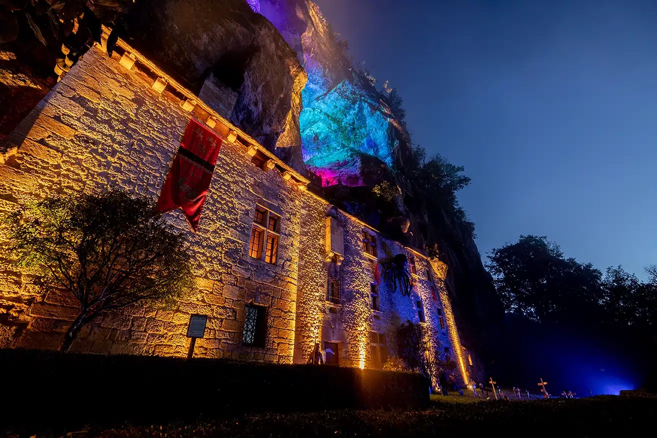 maison forte de reignac in tursac halloween